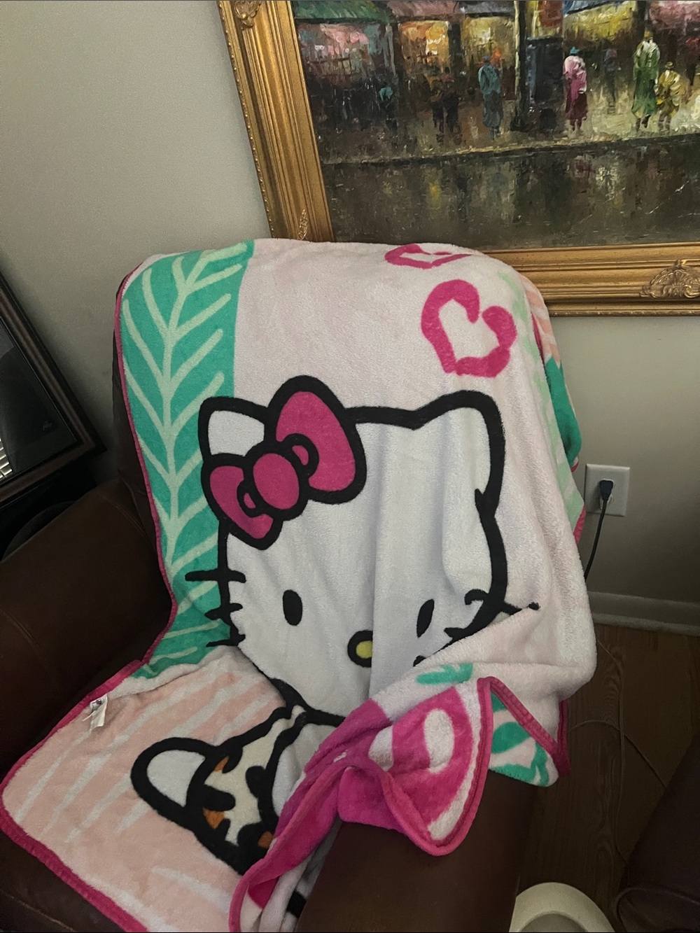 Like new soft hello kitty blanket